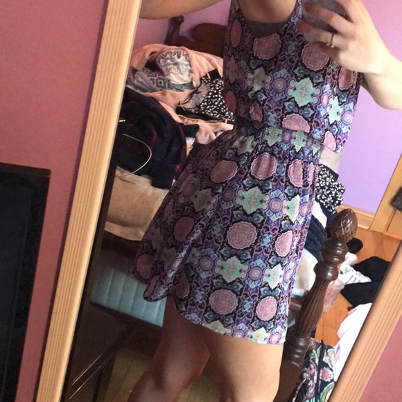 Patterned Summer Dress - Picture 3 of 3